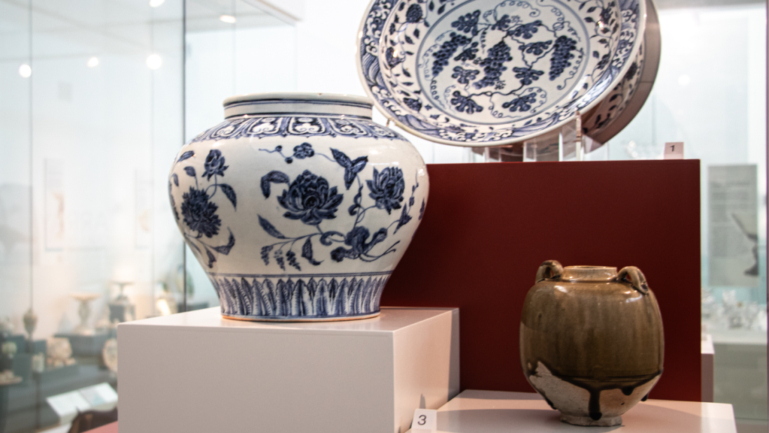 Chinese Ceramics Display