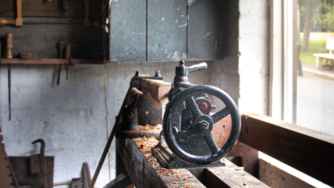 Foot-powered Lathe, INSERT DESCRIPTION