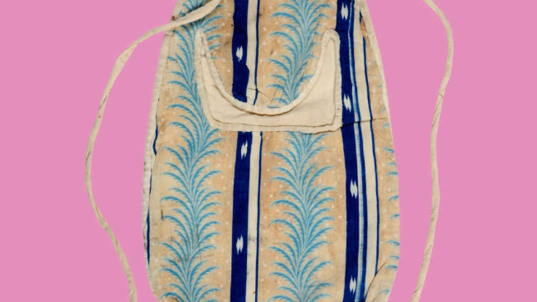 Blue and navy pocket with ties