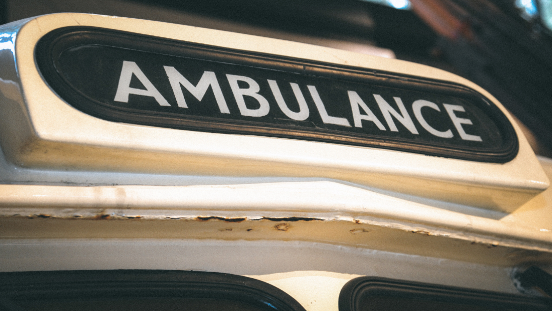 Karrier Ambulance text