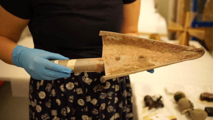 Shovel with dirt
