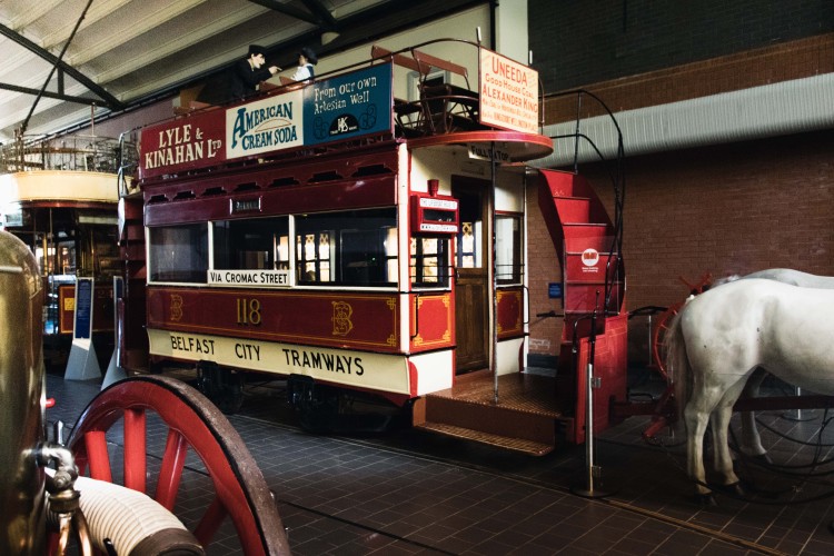 Tram 118 2