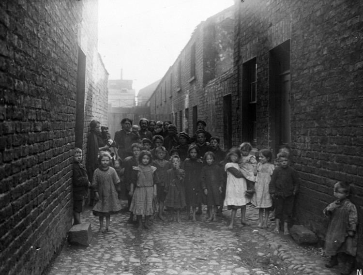 A.R. Hogg, group at Boundary Street area