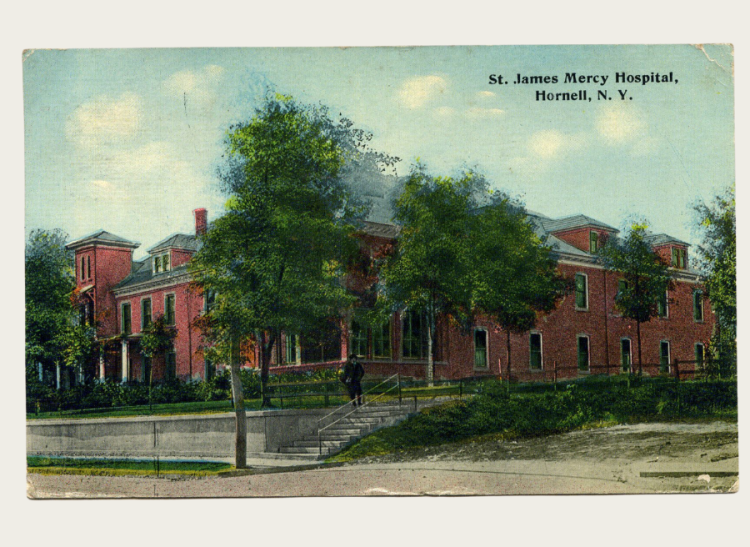 A colour postcard of a hospital building in America.