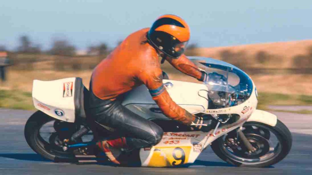 White motorcycle 